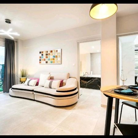Romantic Jacuzzi Apartment Atina Dış mekan fotoğraf