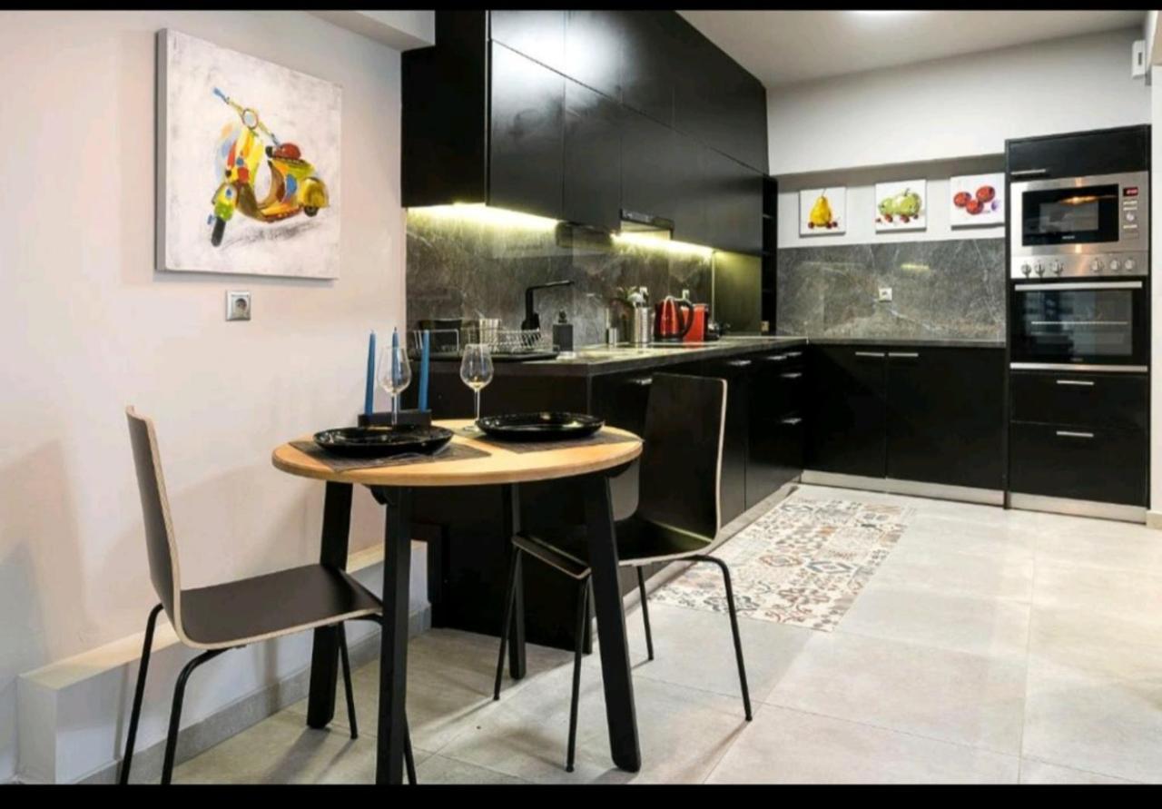 Romantic Jacuzzi Apartment Atina Dış mekan fotoğraf